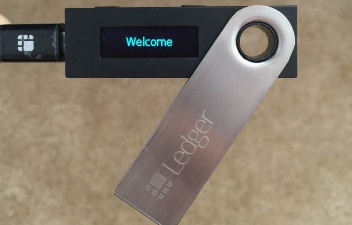 Hardware ethereum wallet wallets ether ledger nano devices